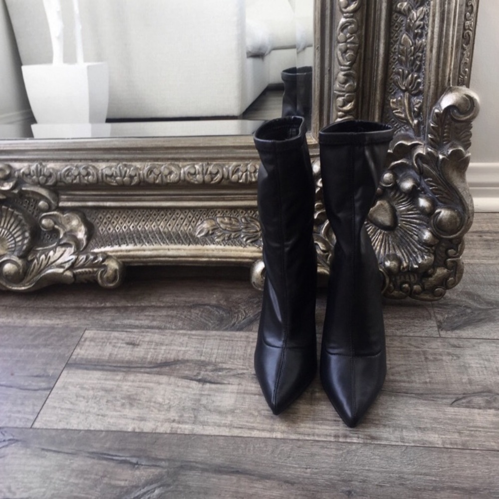 secret Black Pu sock bootie